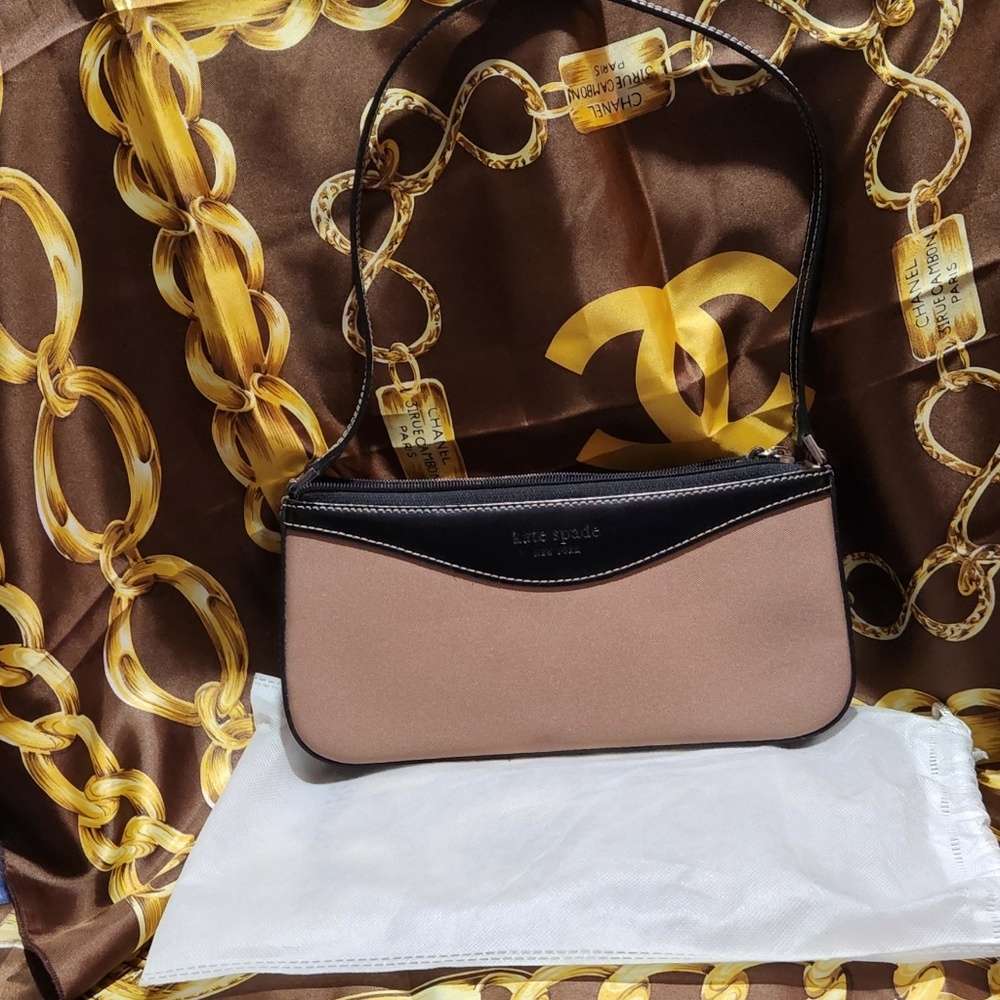 Vintage Kate Spade ♠️ small hand bag